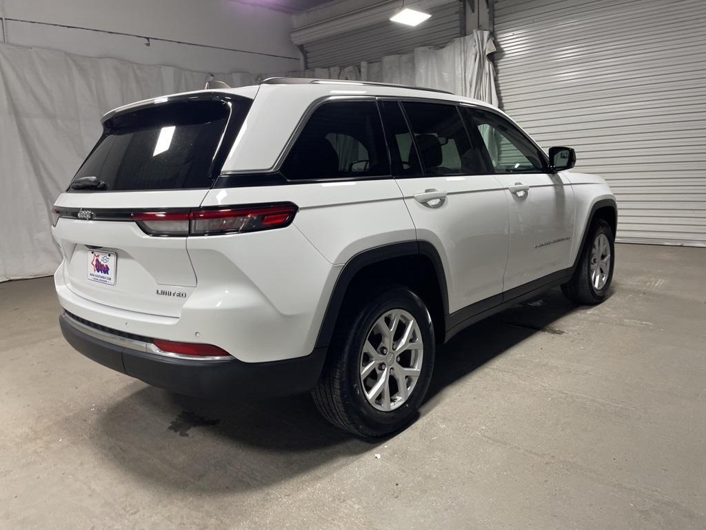 used 2023 Jeep Grand Cherokee car, priced at $32,600