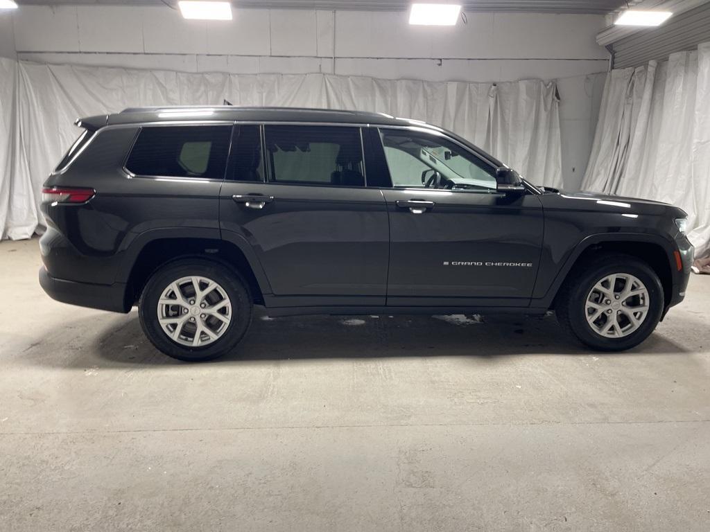 used 2023 Jeep Grand Cherokee L car, priced at $27,800