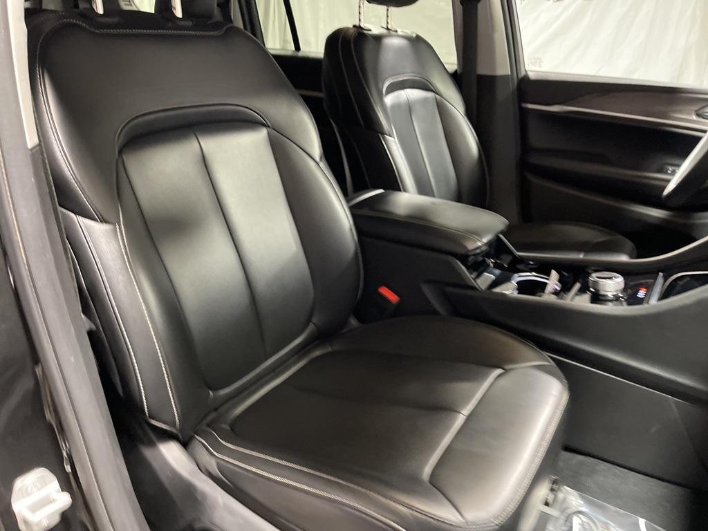 used 2023 Jeep Grand Cherokee L car, priced at $27,800