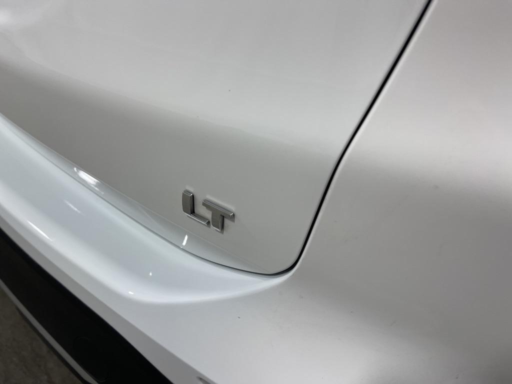 used 2023 Chevrolet Equinox car, priced at $20,790