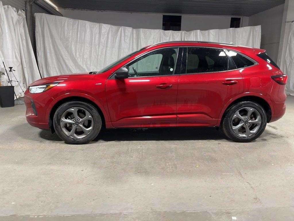 used 2023 Ford Escape car, priced at $20,900