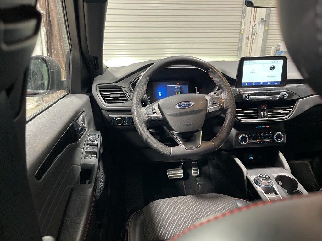 used 2023 Ford Escape car, priced at $20,900