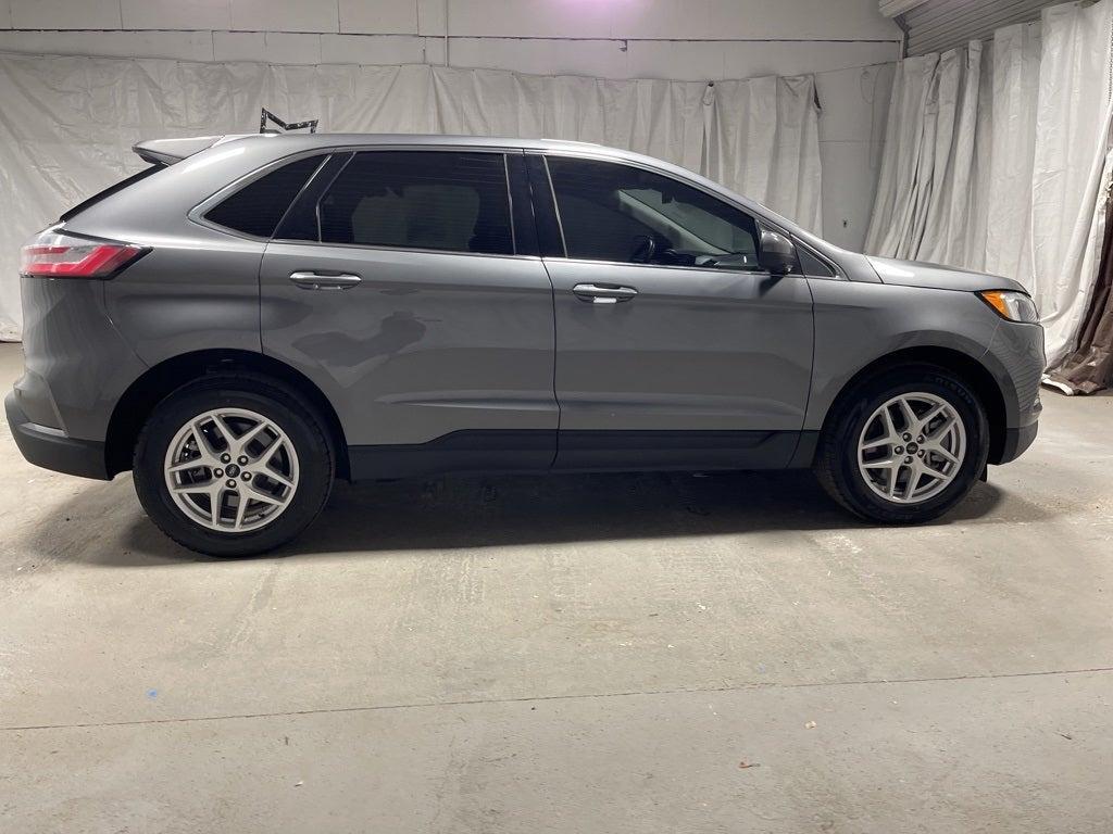 used 2024 Ford Edge car, priced at $22,589