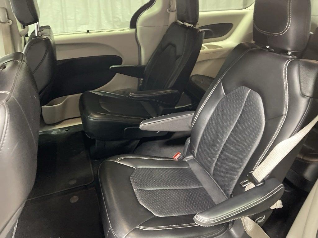 used 2023 Chrysler Pacifica car, priced at $23,679