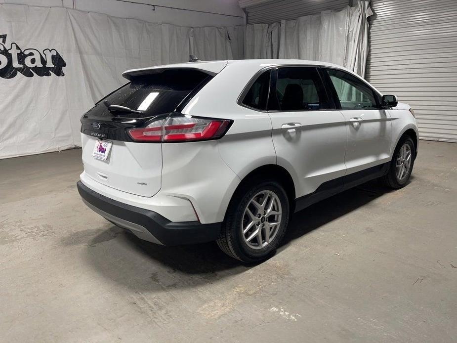 used 2024 Ford Edge car, priced at $29,400