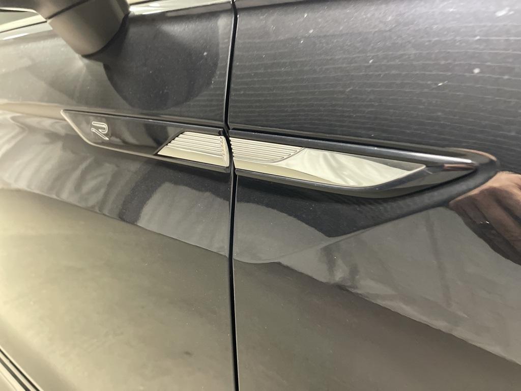 used 2022 Volkswagen Tiguan car, priced at $23,247
