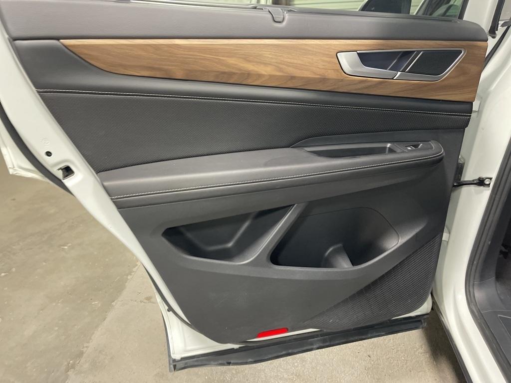 used 2024 Volkswagen Atlas car, priced at $32,990