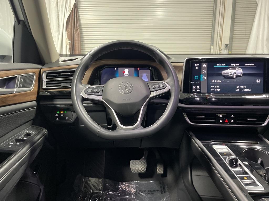 used 2024 Volkswagen Atlas car, priced at $32,990