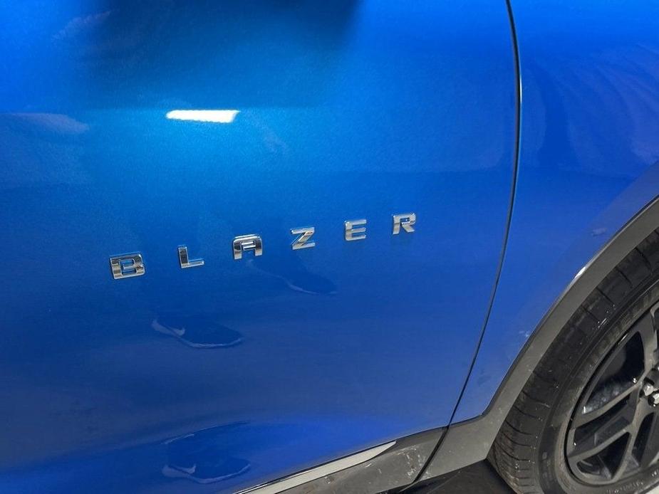 new 2024 Chevrolet Blazer car, priced at $44,390