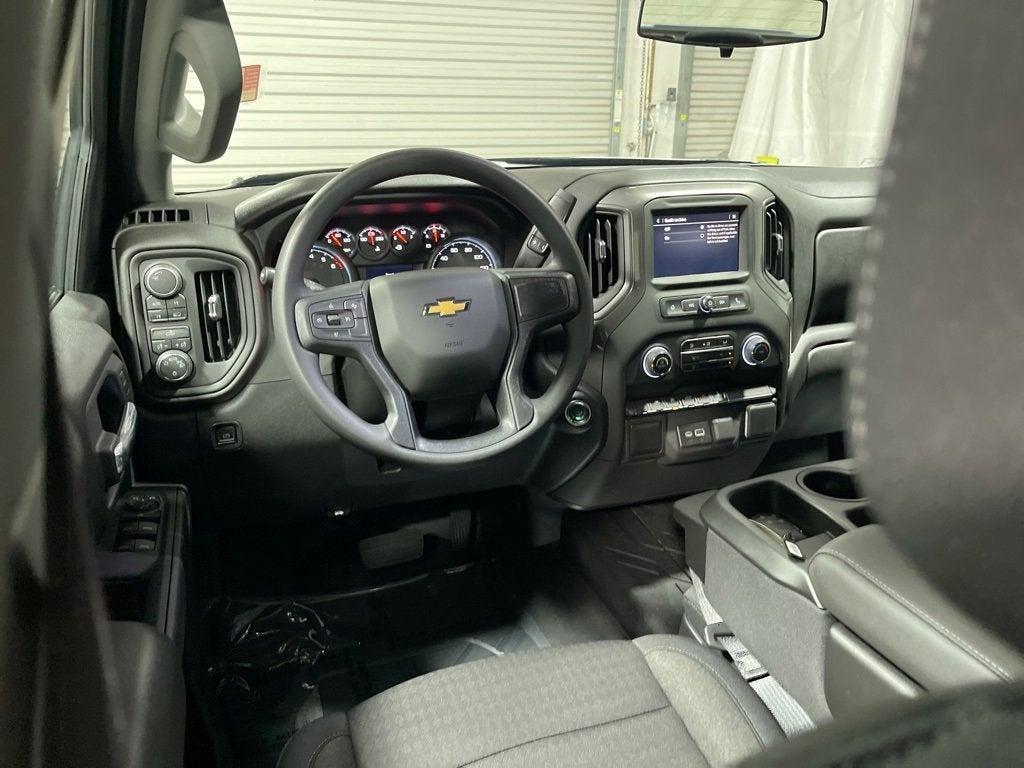 new 2025 Chevrolet Silverado 1500 car, priced at $43,945