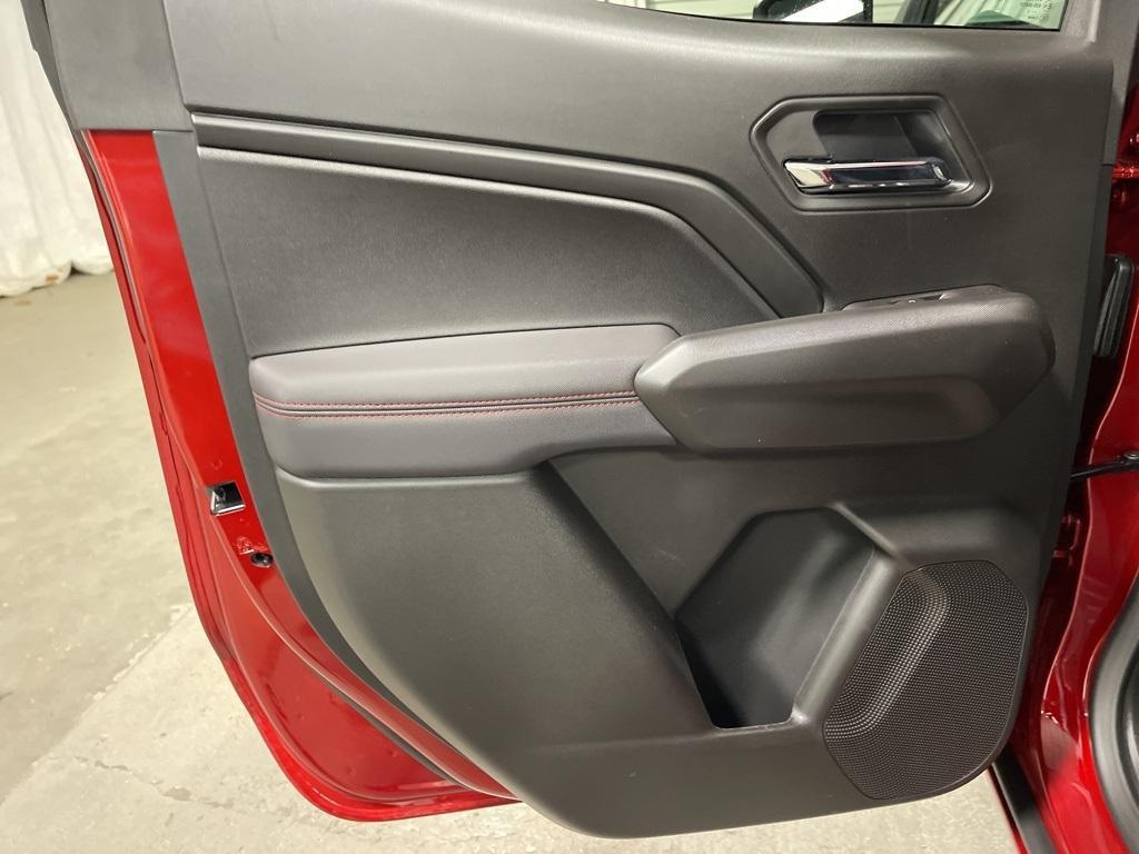 new 2025 Chevrolet Colorado car, priced at $50,035