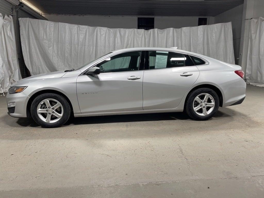 used 2022 Chevrolet Malibu car, priced at $17,999