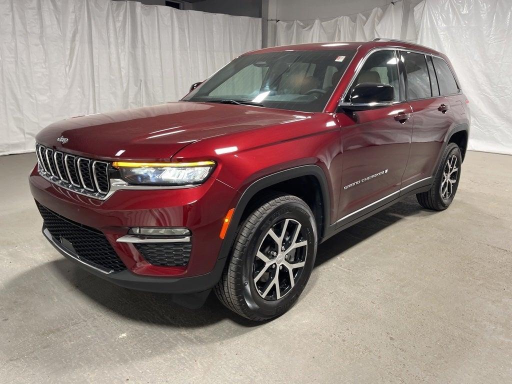 used 2024 Jeep Grand Cherokee car, priced at $37,900