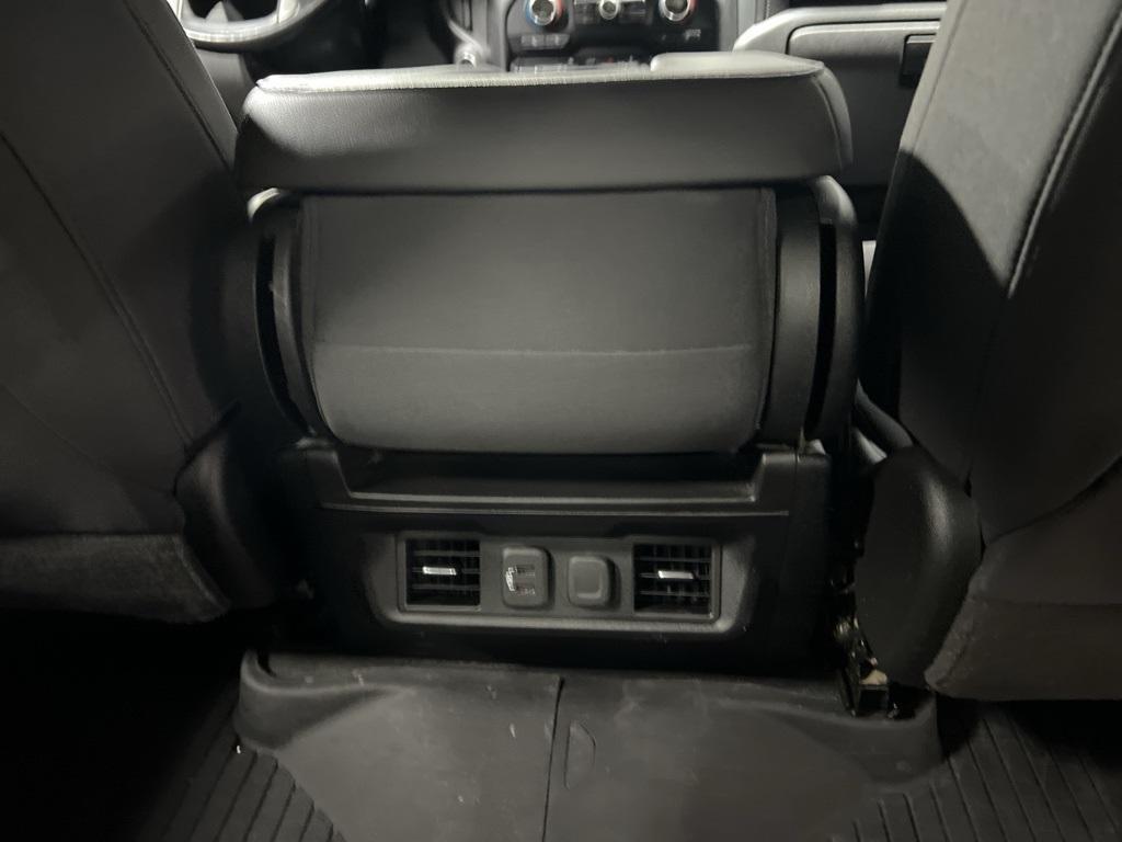 used 2021 Chevrolet Silverado 1500 car, priced at $33,588