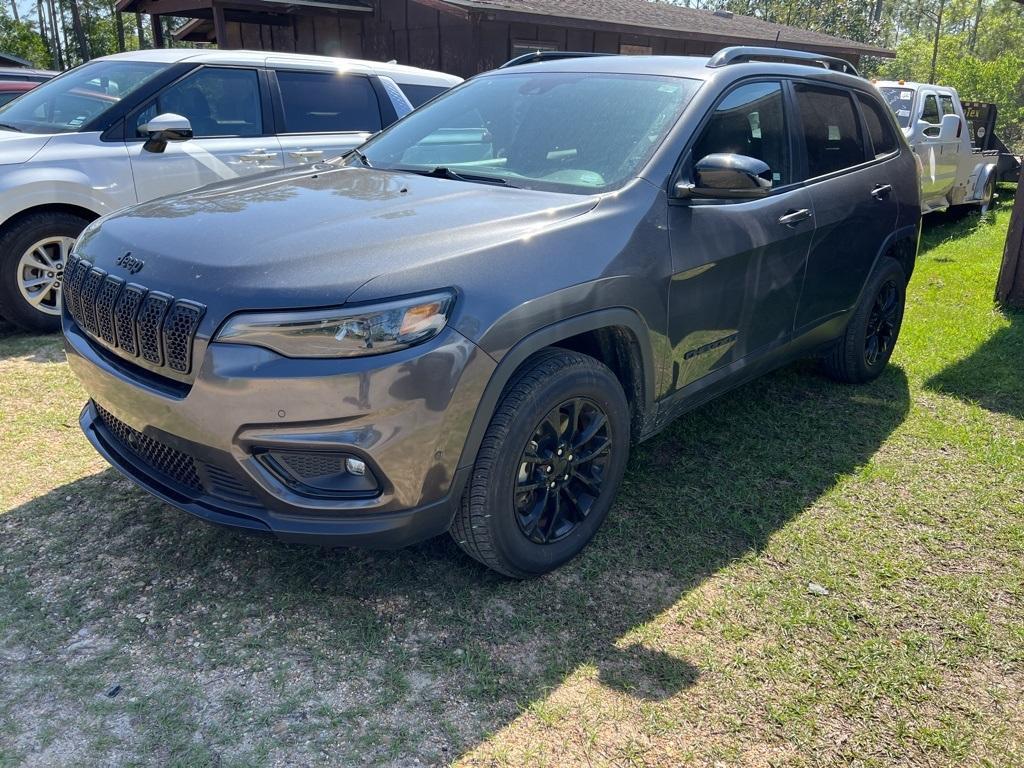 used 2023 Jeep Cherokee car, priced at $23,340