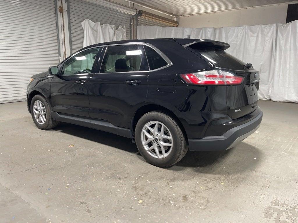 used 2024 Ford Edge car, priced at $20,990