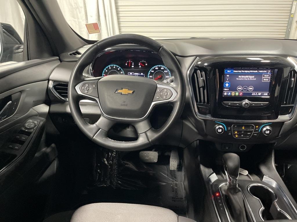 used 2023 Chevrolet Traverse car, priced at $28,799