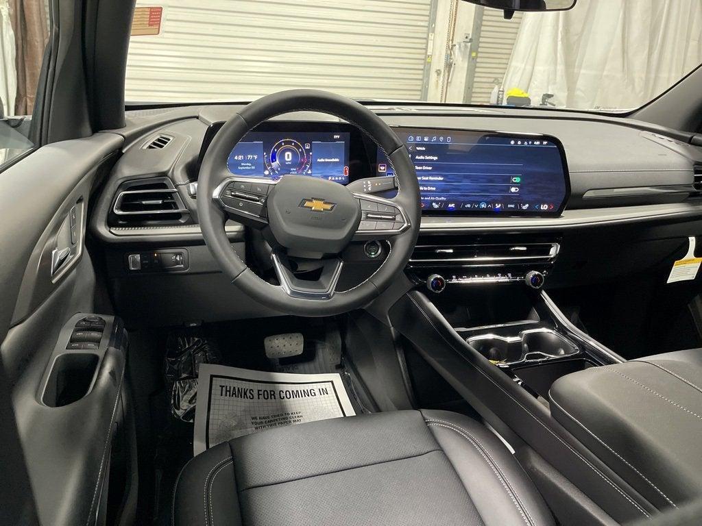 new 2026 Chevrolet Traverse car, priced at $45,120