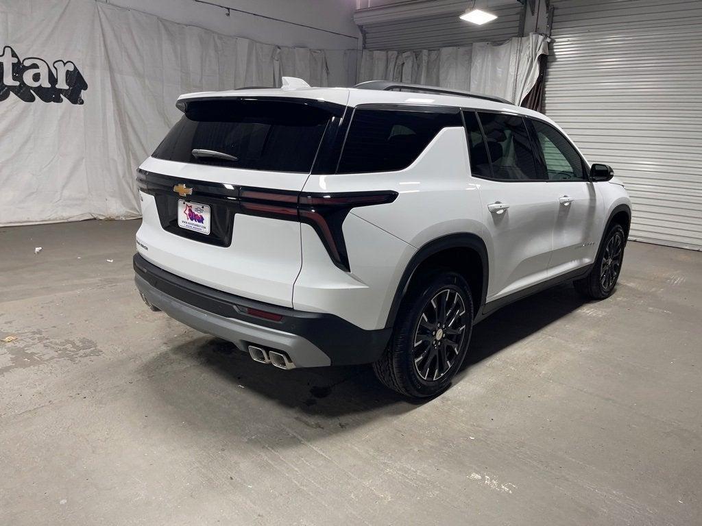 new 2026 Chevrolet Traverse car, priced at $45,120