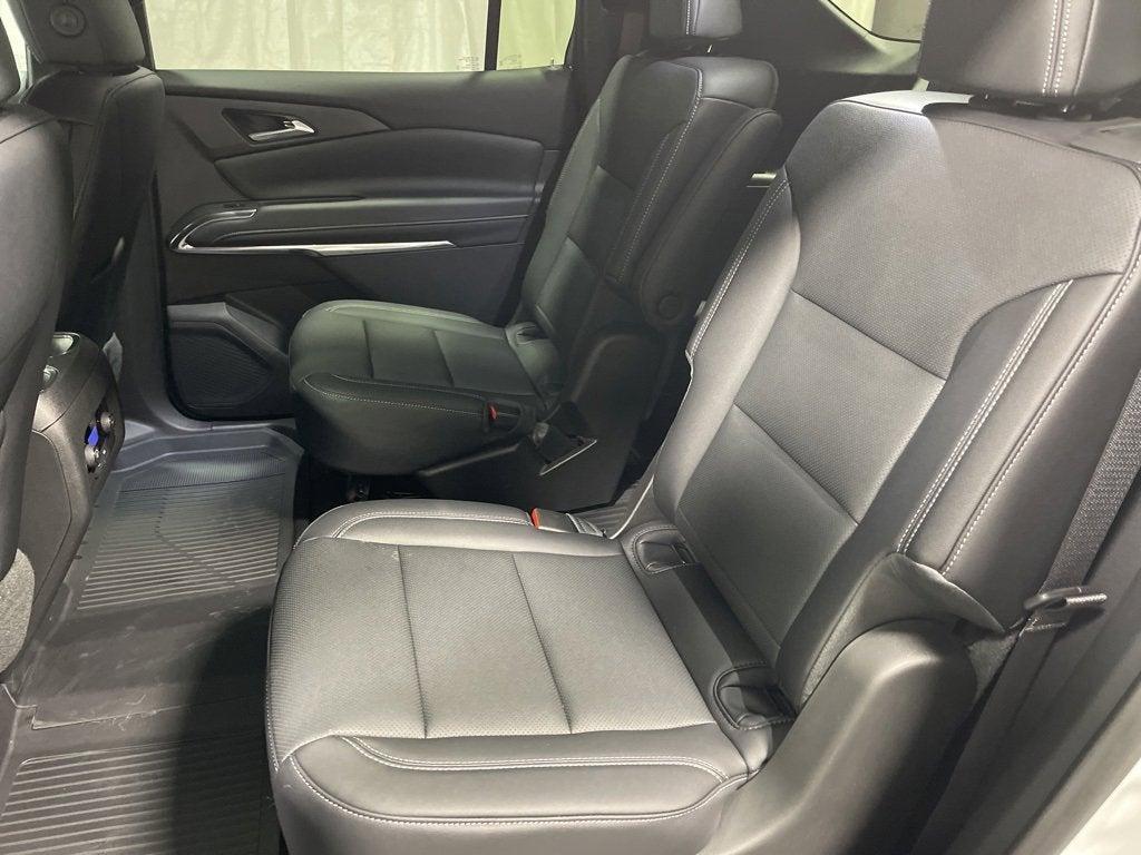 new 2026 Chevrolet Traverse car, priced at $45,120
