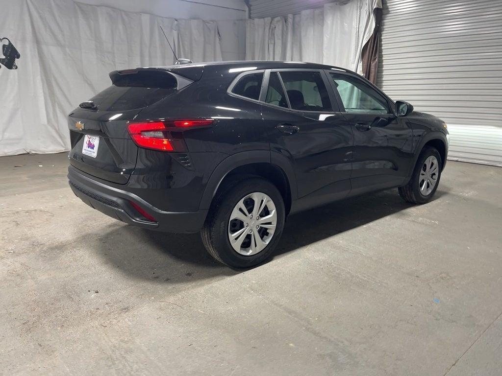 used 2024 Chevrolet Trax car, priced at $20,529