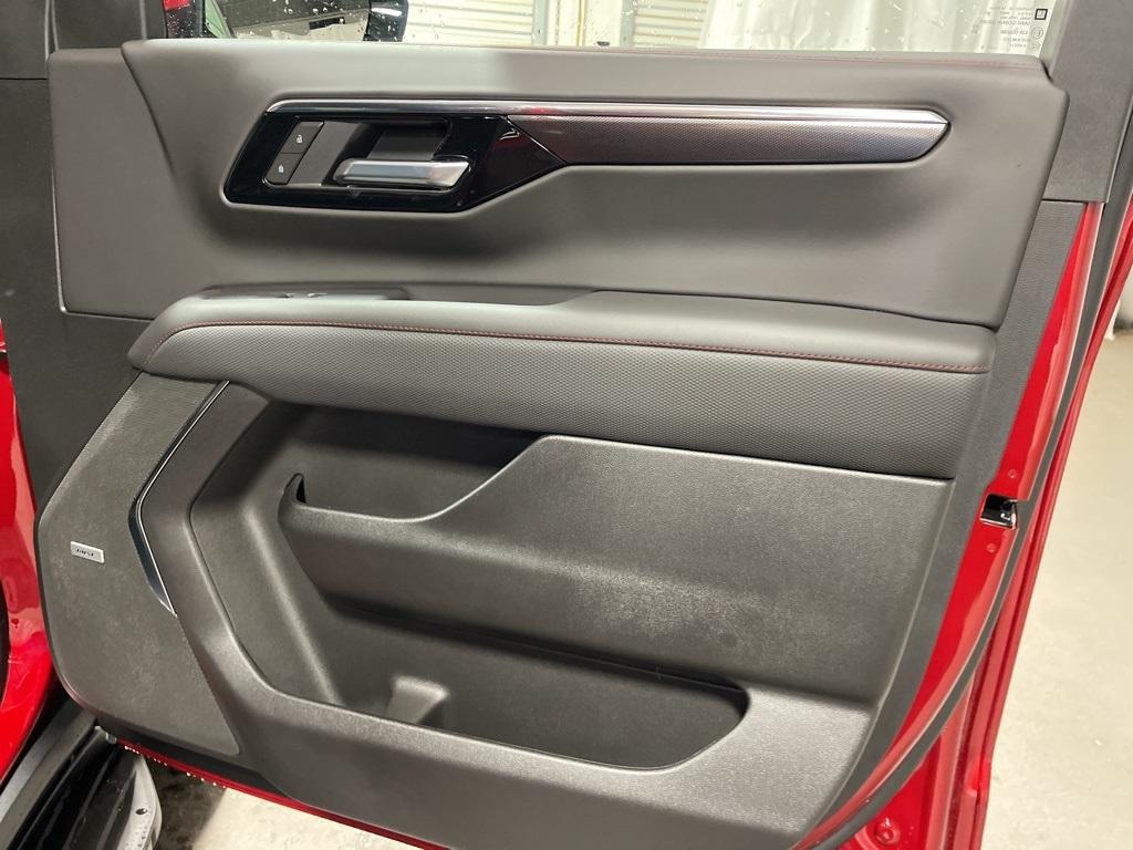 new 2025 Chevrolet Tahoe car, priced at $72,585