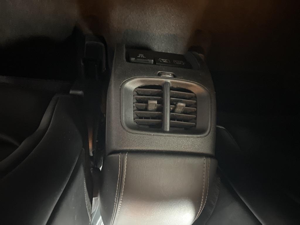 used 2023 Jeep Cherokee car, priced at $22,990