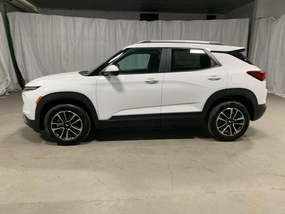 new 2025 Chevrolet TrailBlazer car, priced at $26,240