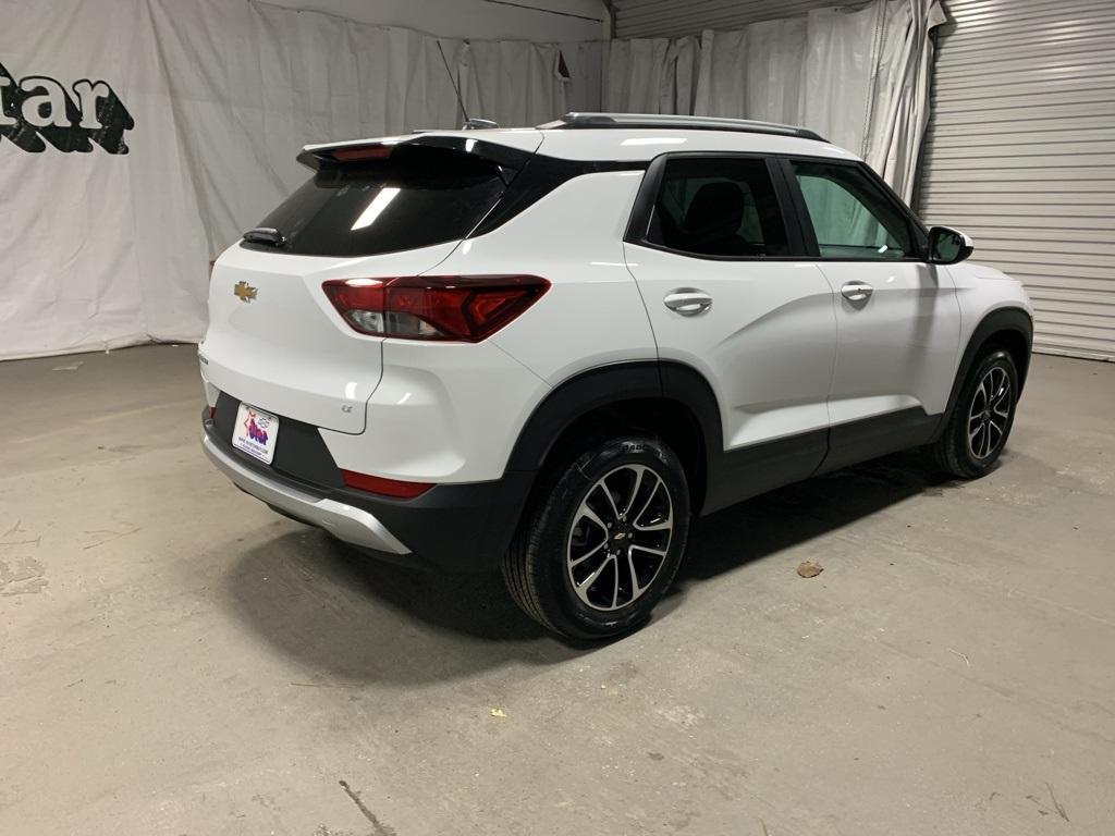 new 2025 Chevrolet TrailBlazer car, priced at $24,740