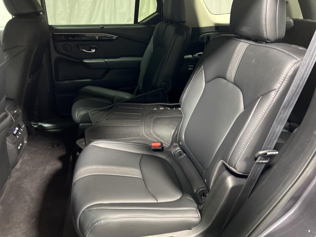 used 2023 Honda Pilot car, priced at $35,590