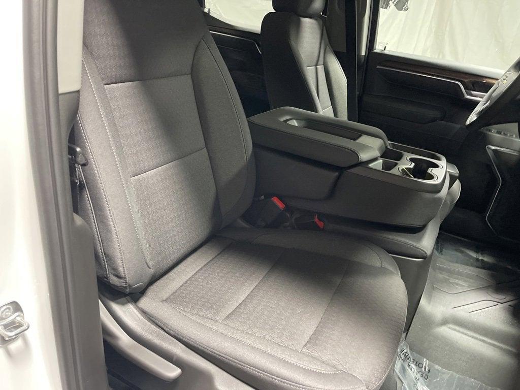 new 2025 Chevrolet Silverado 1500 car, priced at $49,070