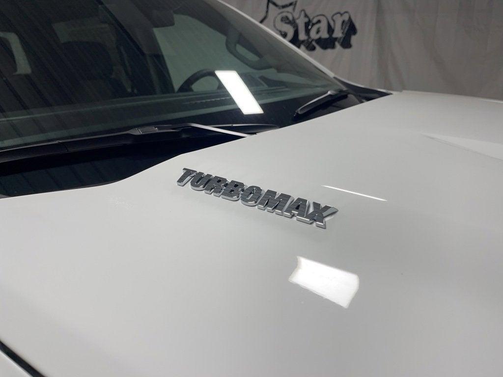 new 2025 Chevrolet Silverado 1500 car, priced at $49,070