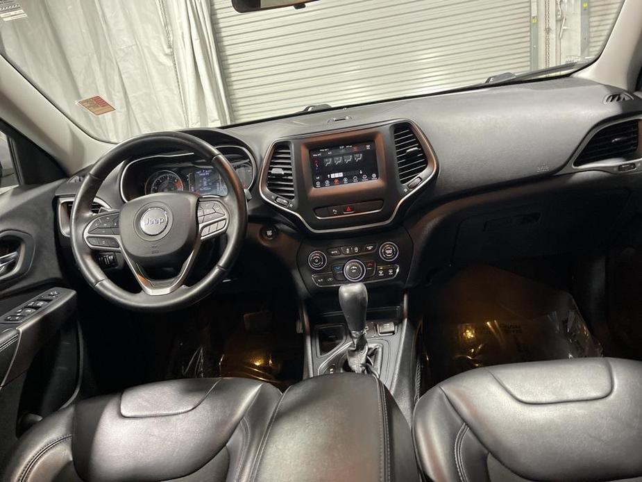 used 2019 Jeep Cherokee car, priced at $8,900