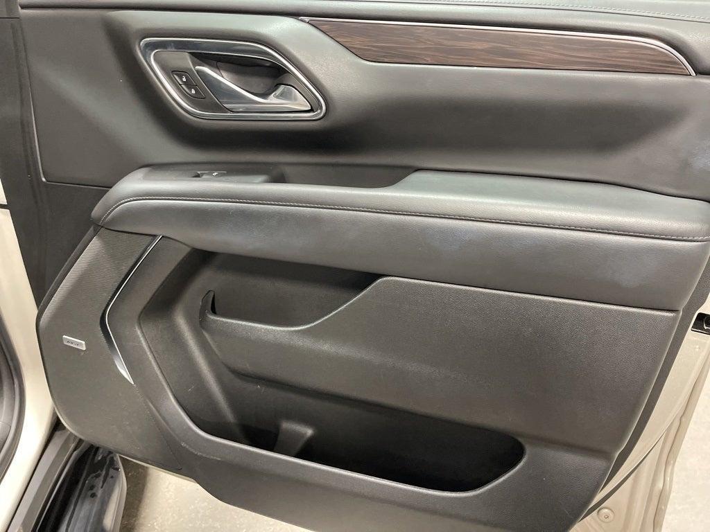 used 2023 Chevrolet Suburban car, priced at $42,286