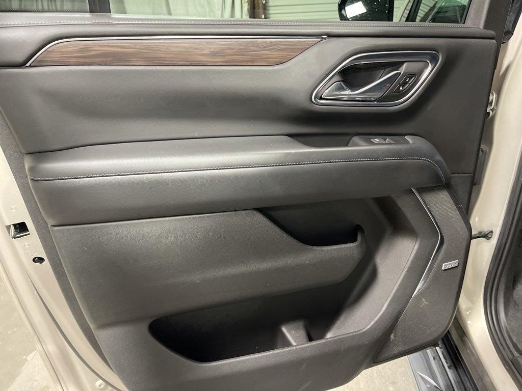 used 2023 Chevrolet Suburban car, priced at $42,286