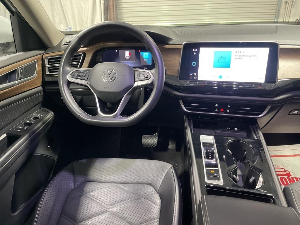 used 2024 Volkswagen Atlas car, priced at $32,990