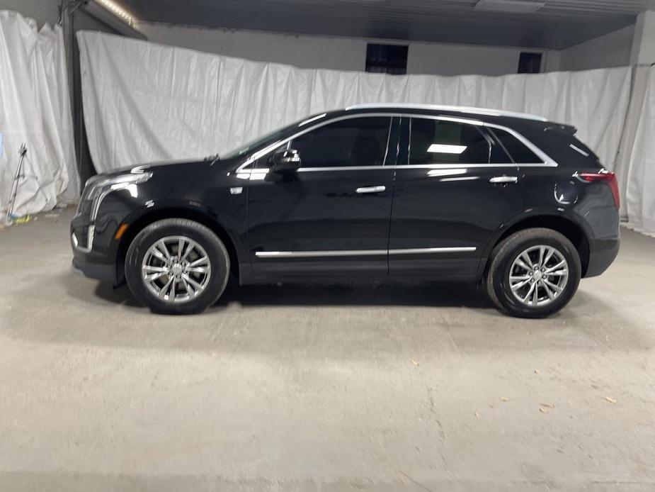 used 2021 Cadillac XT5 car, priced at $31,800