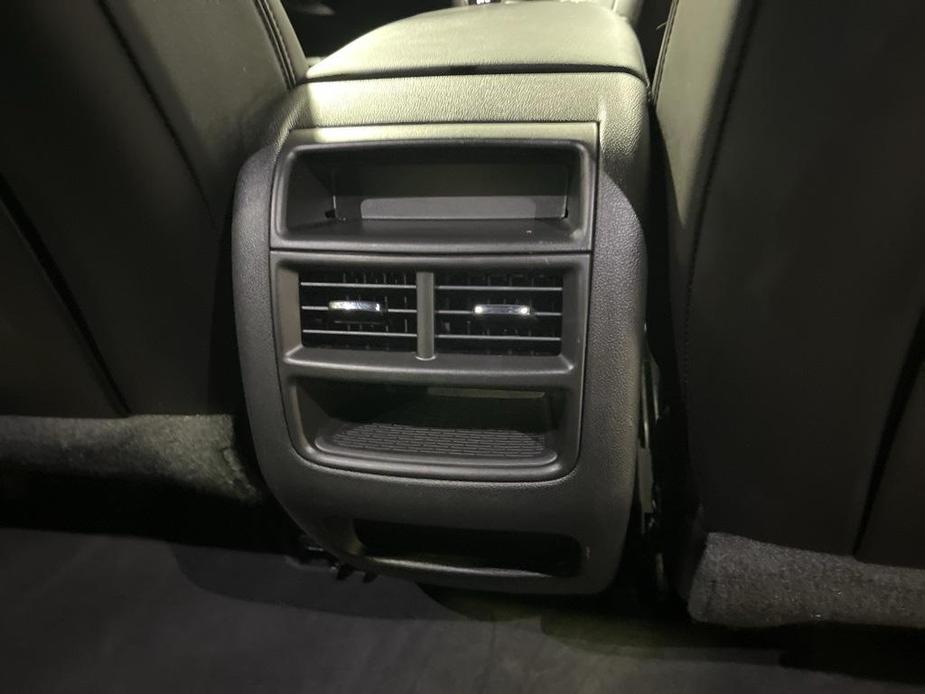 used 2021 Cadillac XT5 car, priced at $31,800