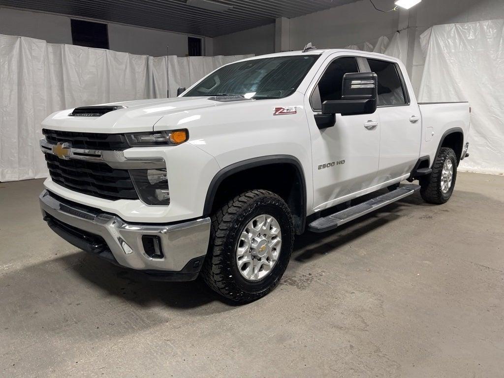used 2024 Chevrolet Silverado 2500 car, priced at $55,990