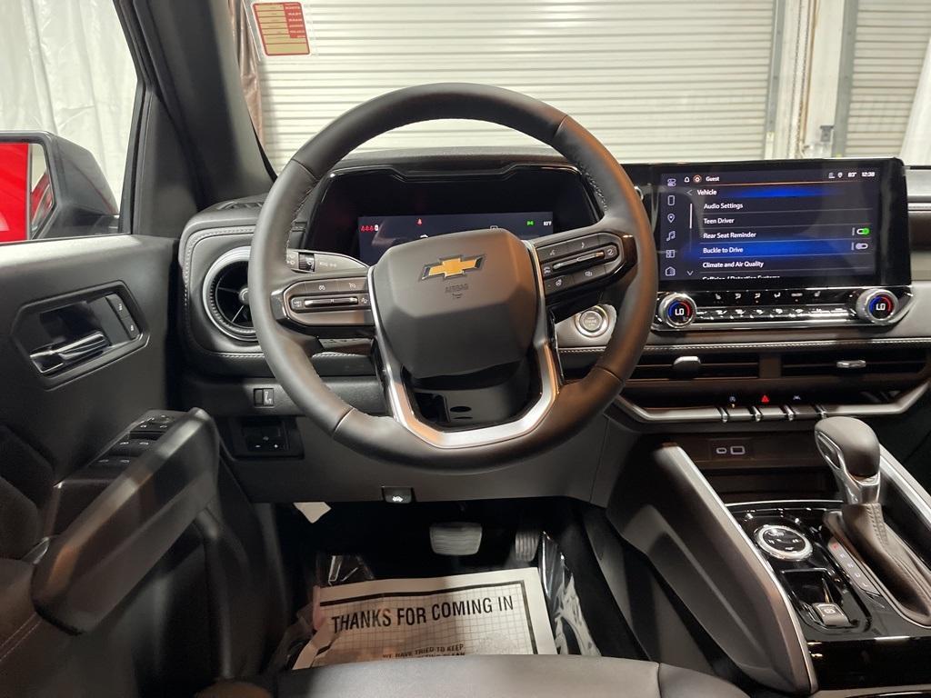 new 2025 Chevrolet Colorado car, priced at $44,180