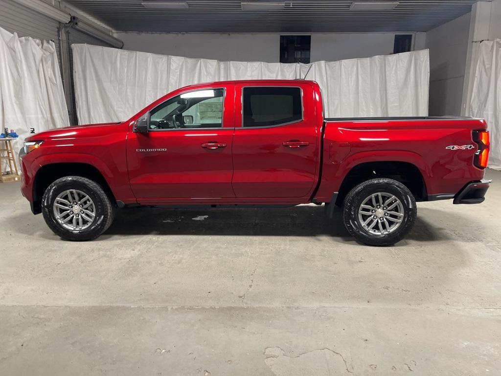new 2025 Chevrolet Colorado car, priced at $44,180