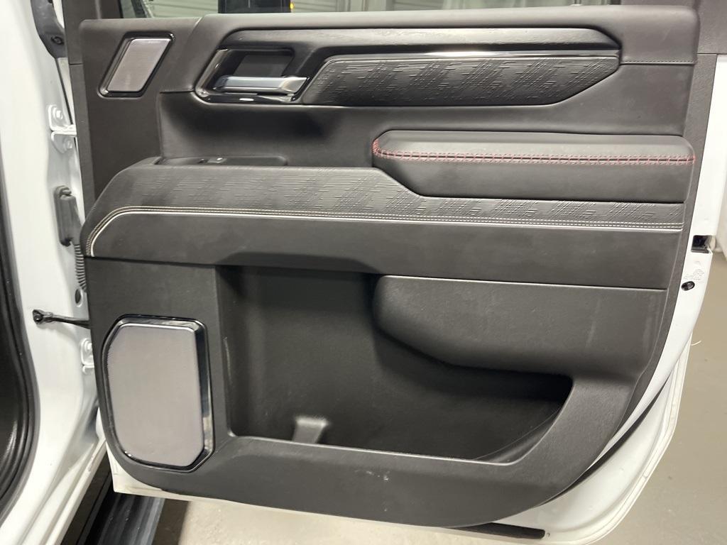 used 2024 GMC Sierra 2500 car, priced at $84,990