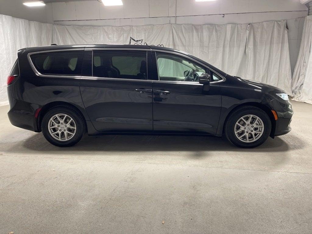 used 2023 Chrysler Pacifica car, priced at $24,979