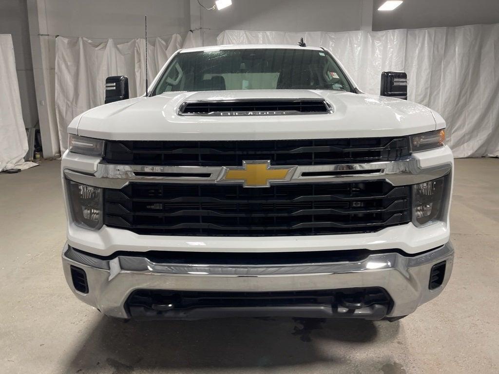 used 2024 Chevrolet Silverado 2500 car, priced at $55,990