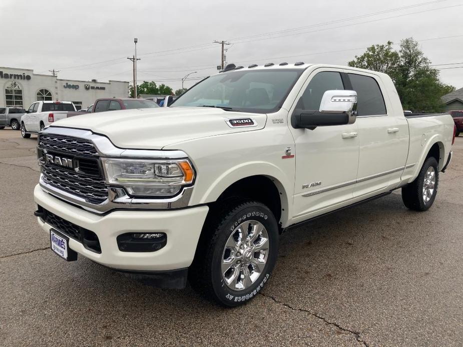 new 2024 Ram 3500 car