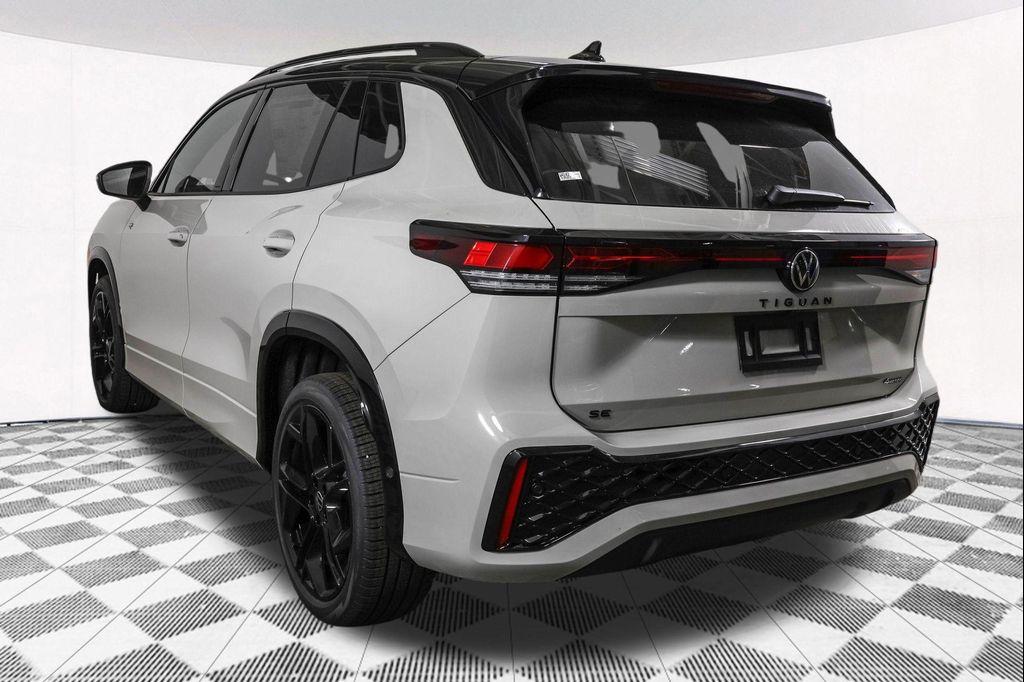 new 2026 Volkswagen Tiguan car, priced at $39,628