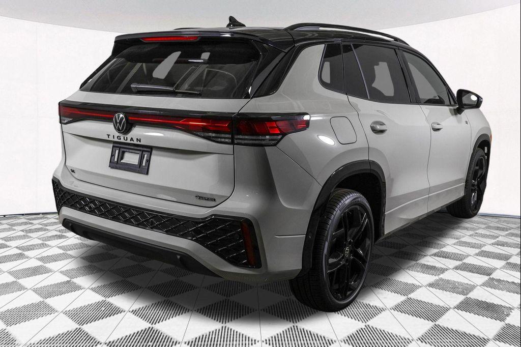 new 2026 Volkswagen Tiguan car, priced at $39,628