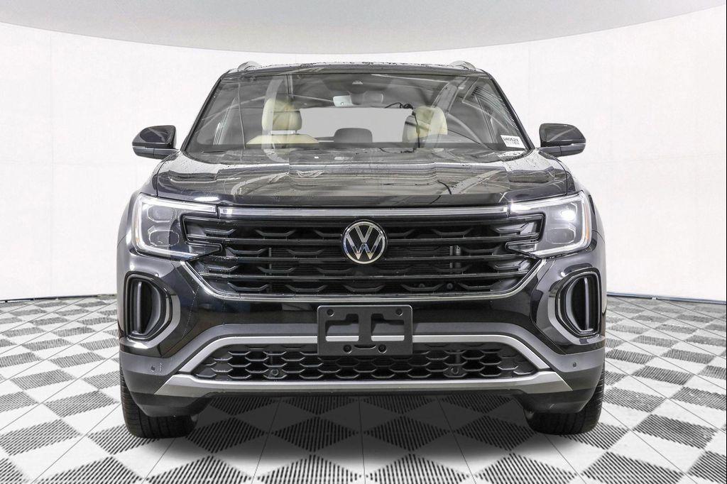 new 2026 Volkswagen Atlas Cross Sport car, priced at $48,625