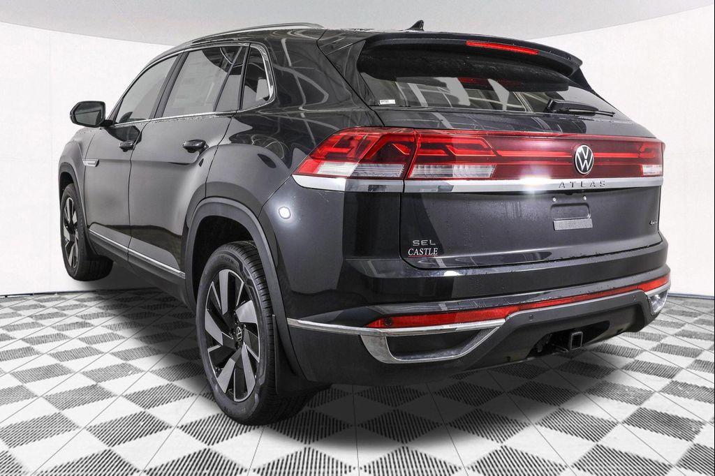 new 2026 Volkswagen Atlas Cross Sport car, priced at $48,625