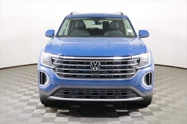 new 2025 Volkswagen Atlas car, priced at $45,210